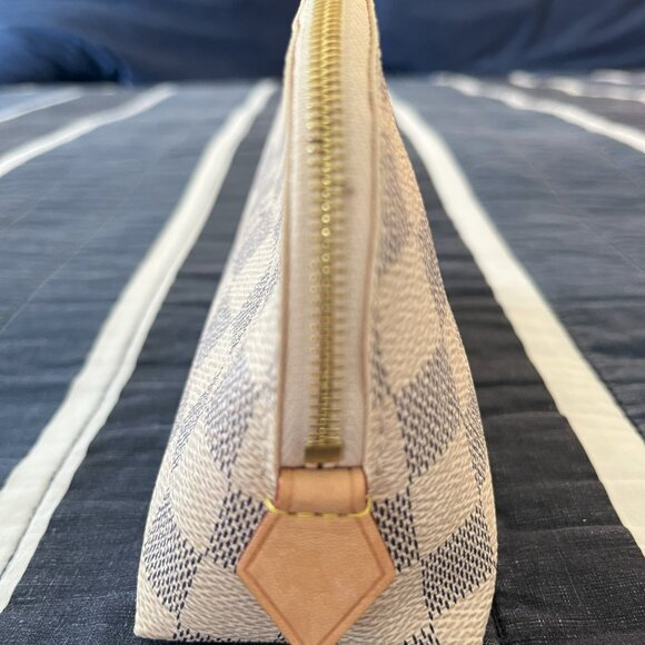 Louis Vuitton Damier Azur Cosmetic Pouch - Picture 5 of 7